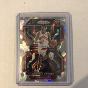 2021-22 PANINI PRIZM SCOTTIE BARNES RC #320 SILVER CRACKED ICE PRIZM PARALLEL SP